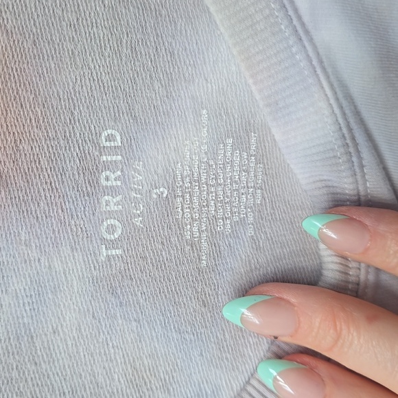 Torrid Everyday Fleece Long Sleeve Active Sweatshirt LIMITS TIE DYE 3x NWT new - Picture 9 of 12